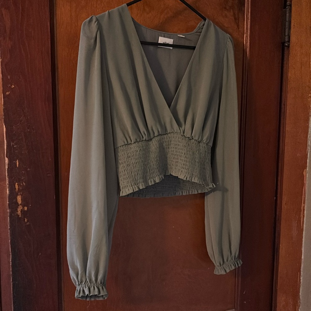 Aritzia Wilfred top size small